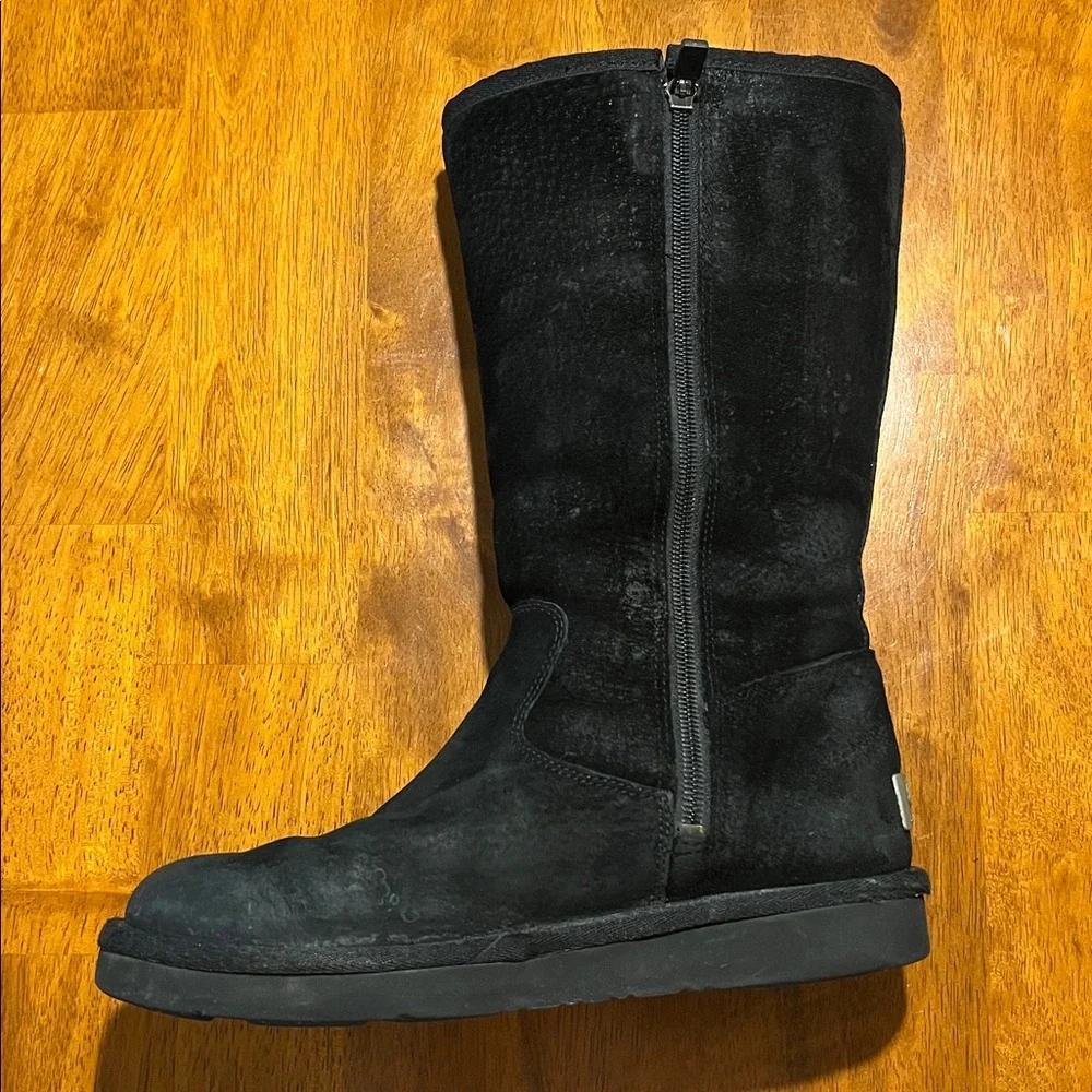 UGG Classic Tall Black Suede Boots with Metal Logo US Women's Size 7 - Picture 9 of 16
